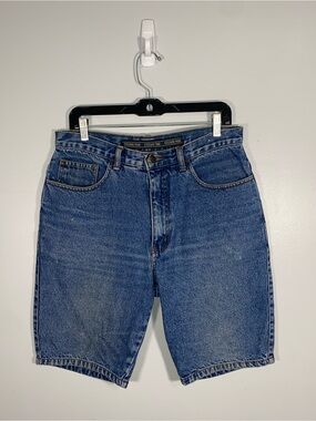 Vintage-Inspired Blue Denim Jean Shorts by